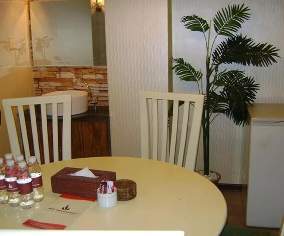 Hotel Shwe Gone Daing, Yangón 3*,